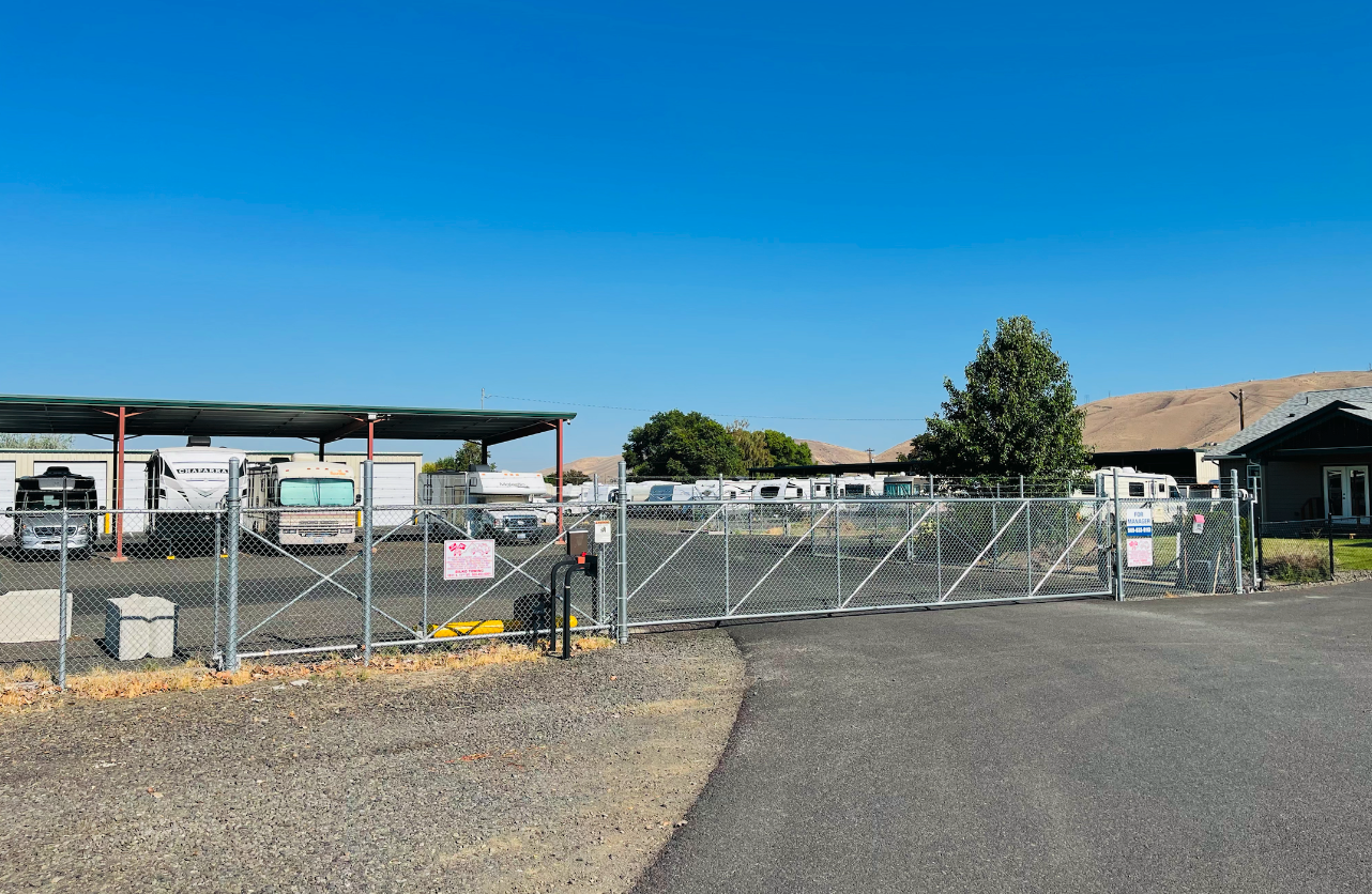 Secure Gated Entrance_Nomad Yakima